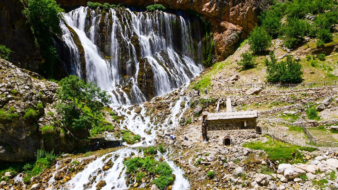 Kayseri'nin Turizm Cennetine Vali Çiçek'ten 250 Bin TL'lik Destek