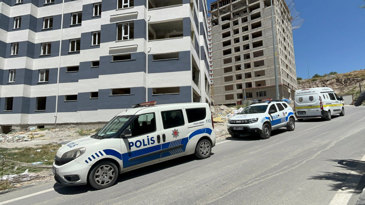 Kayseri’de Çalıştığı İnşaattan Düşen 17 Yaşındaki Çocuk Öldü