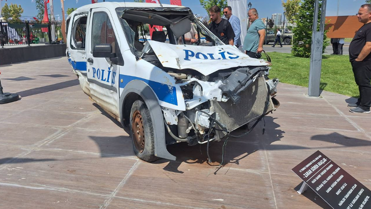 15 Temmuz’da Parçalanan Araçlar Kayseri'de Sergilendi!