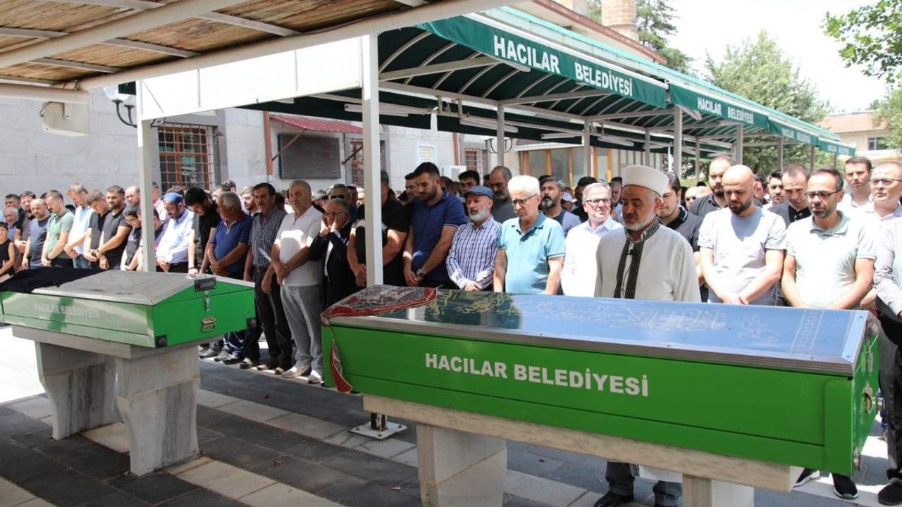 Acı Haberi Başkan Çolakbayrakdar Duyurdu! Müdür Hayatını Kaybetti