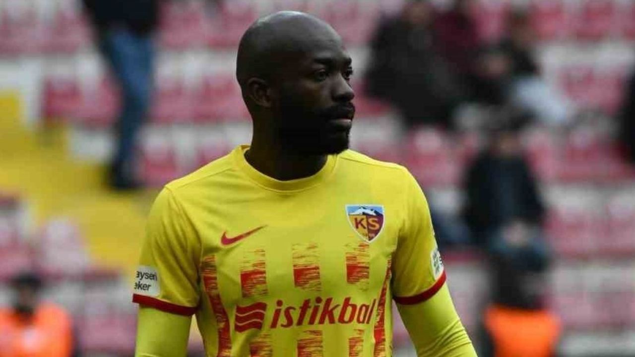 Stephane Bahoken Yeni Sezona Bomba Gibi!