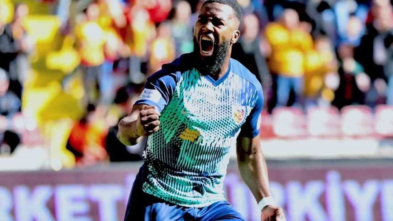 Duckens Nazon Yeni Sezonda Gol Sorununu Çözebilecek Mi?