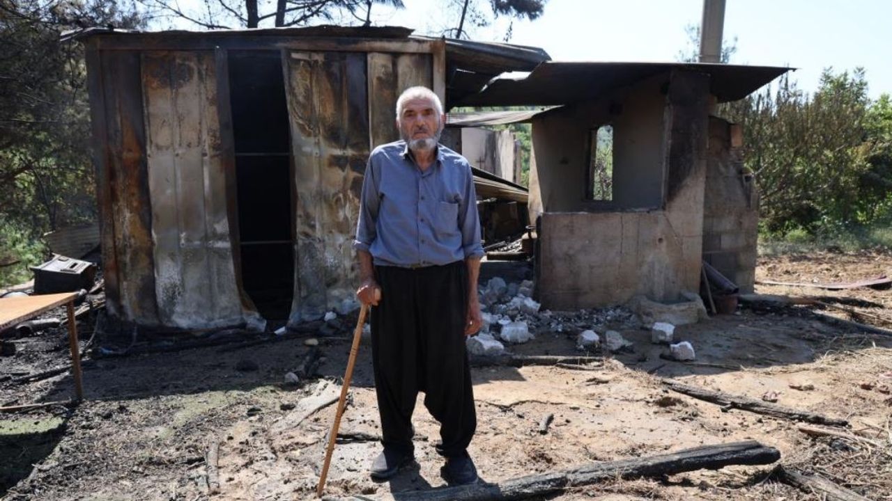 80 Yıllık Evleri Başlarına Yıkıldı!