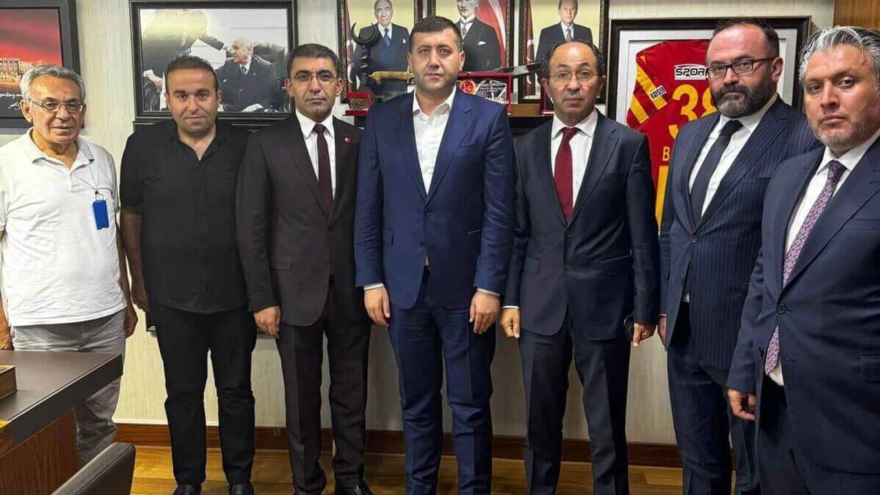 Baki Ersoy, İş İnsanları İle Bir Araya Geldi!