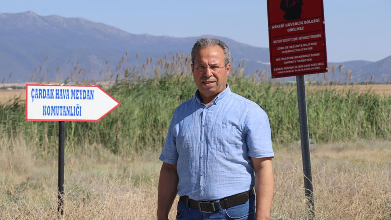 Kayseri'den Giden Uçağın İnişini Engelledi! Darbenin Seyrini Değiştirdi