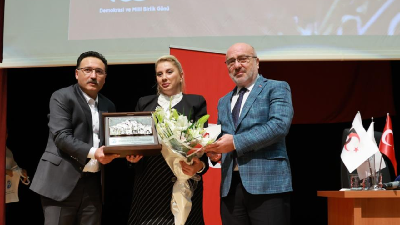 Hain Darbe Girişiminde Hem Babasını Hem Eşini Kaybetti…