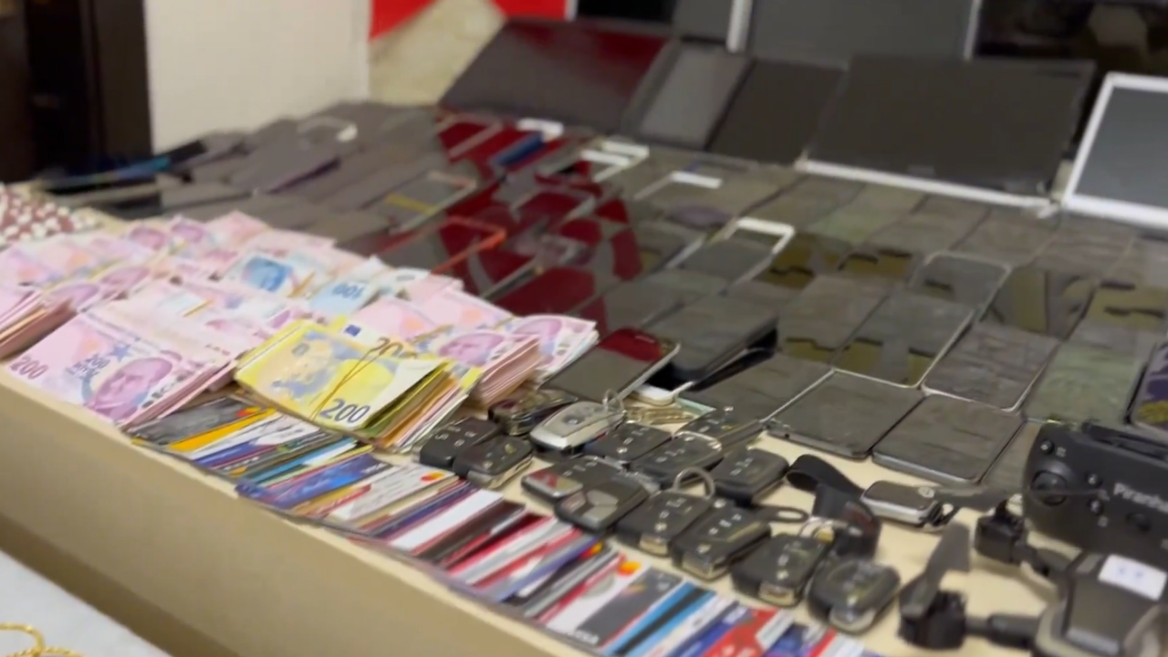 Kayserililer Dikkat! Bin 748 Kişiyi Dolandırdılar