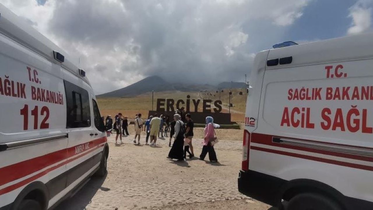 Flaş Gelişme: Dağcılar Erciyes'te Kaza Geçirdi! Kurtarma Çalışması Başladı