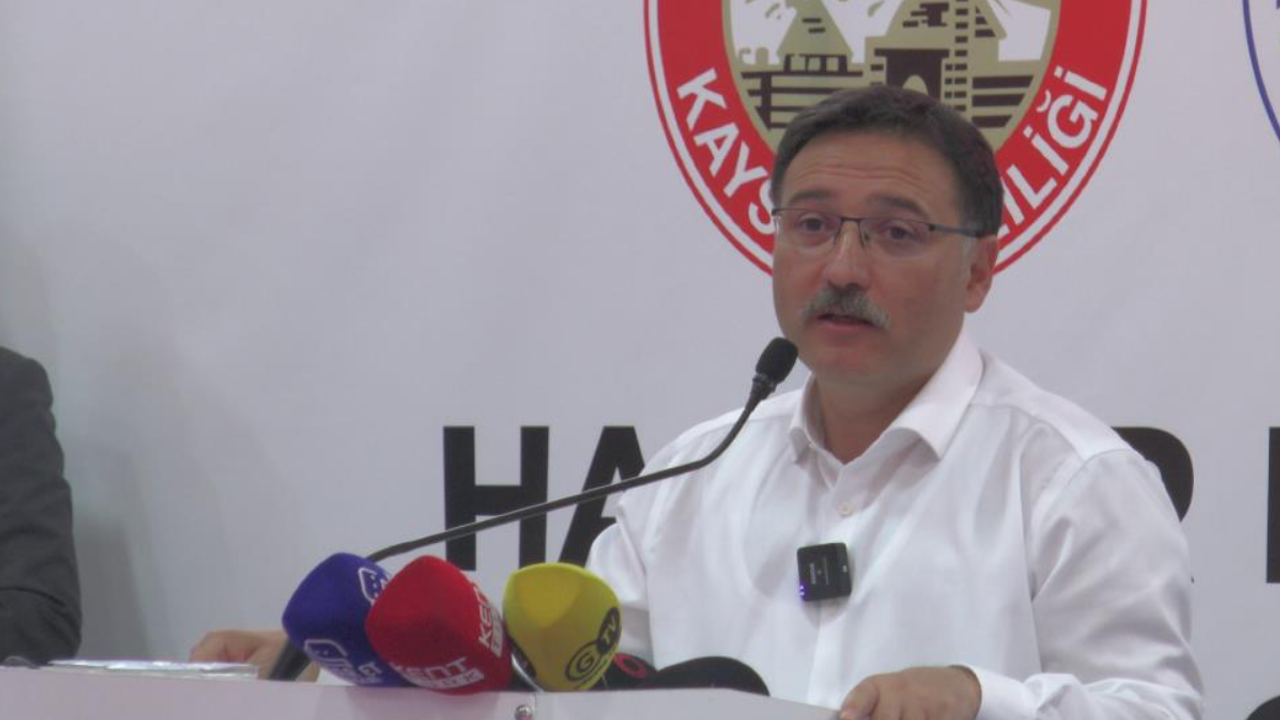 Kayseri Valisi Çiçek, ‘Çocuklarımızı Zehirlemek İsteyenleri Hapislere Yolladık’