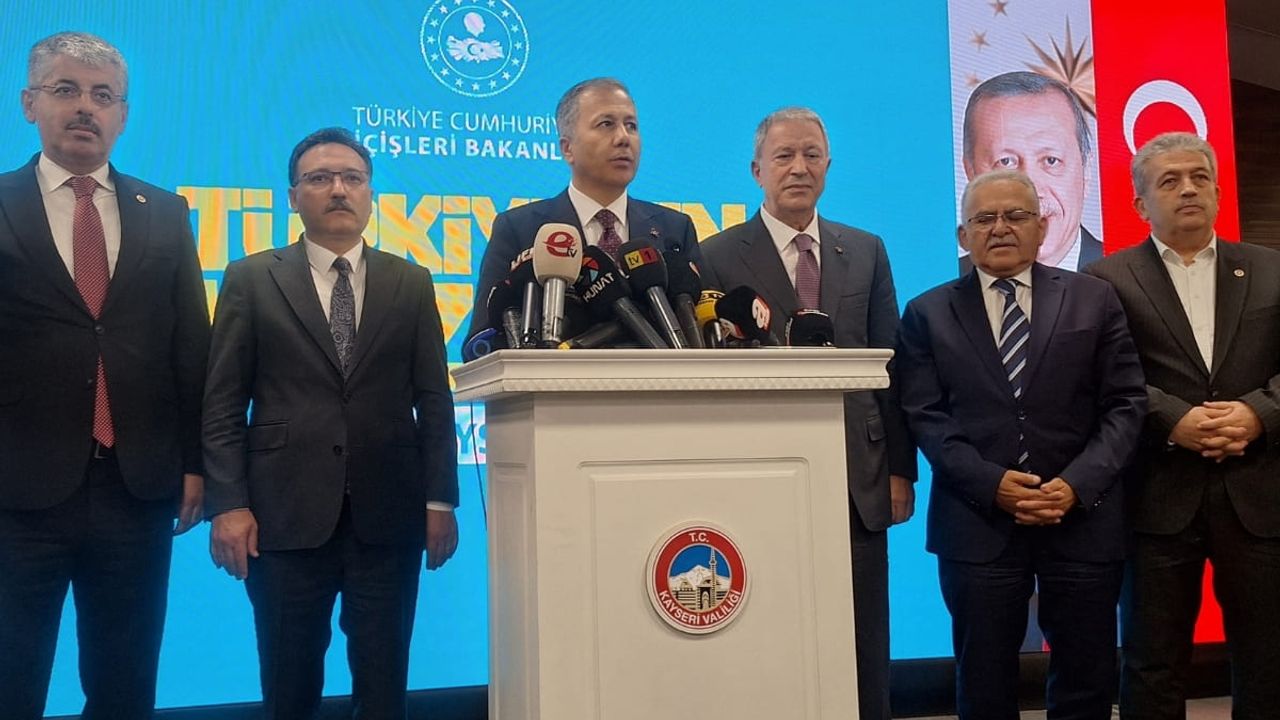 Bakan Yerlikaya’dan Dikkat Çekecek Açıklama: Irkçı Vandallığa Boyun Eğmeyeceğiz