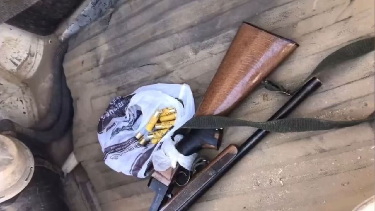 Kayseri'de Polisten Operasyon! Ruhsatsız Tabanca, Kurusıkı, Tüfek ve Çok Sayıda...