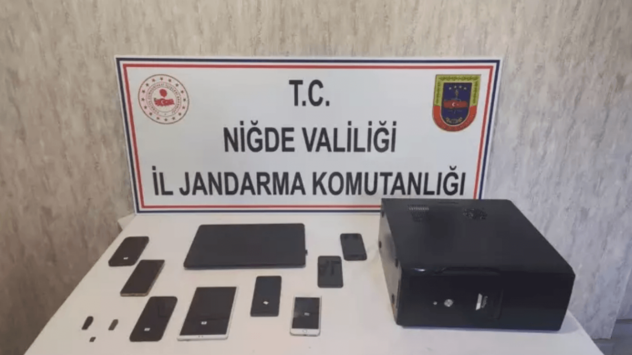 Dolandırıcılık, Müstehcenlik ve Şantaj Operasyonu: 7 Gözaltı!