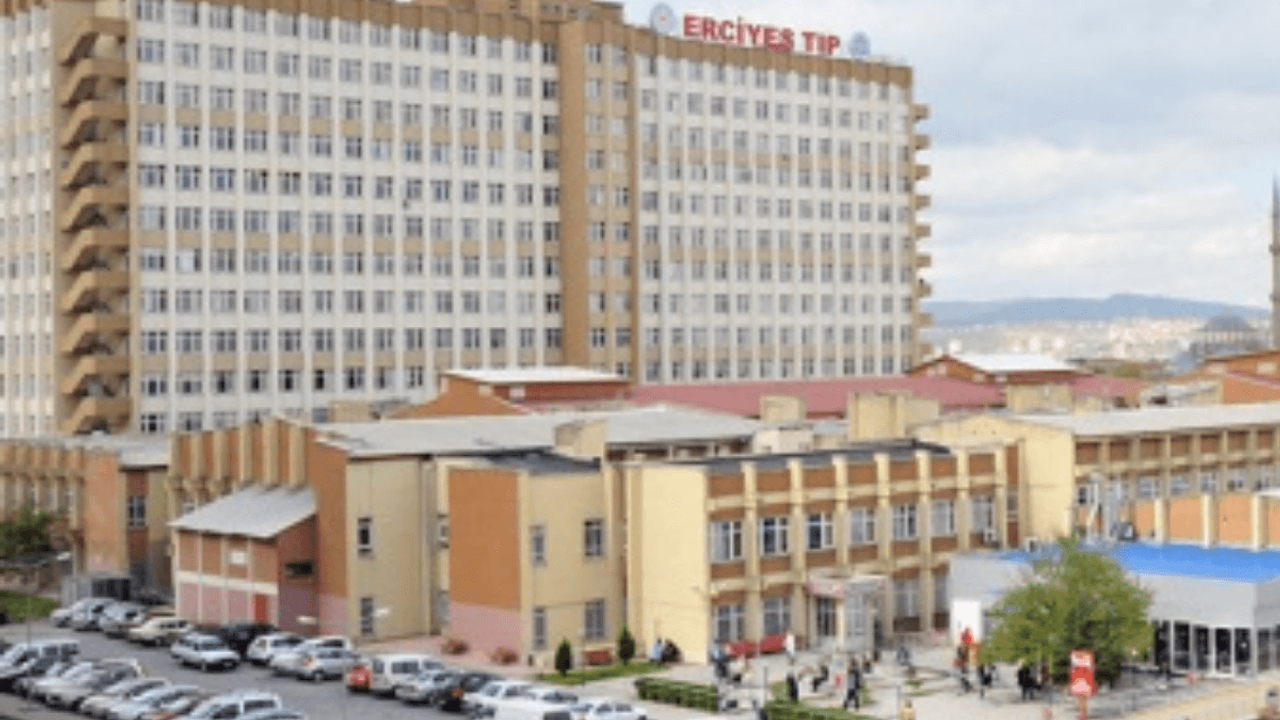Erciyes Üniversitesi Tıp Fakültesi Hastanesi'nde Doktora Saldıranlar Hakkında Soruşturma!