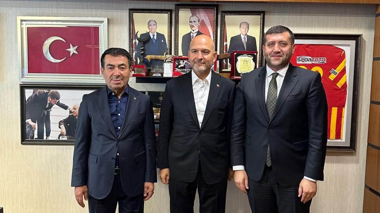 Baki Ersoy, Eski Bakanla Bir Araya Geldi!