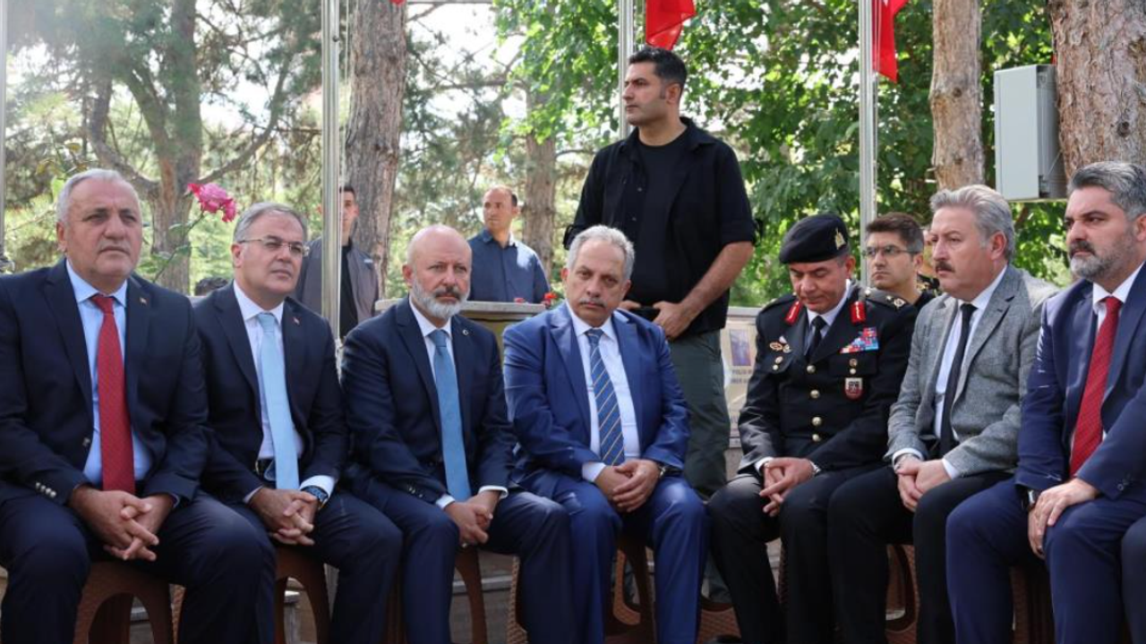 Kayserili Başkan Duygulandırdı!