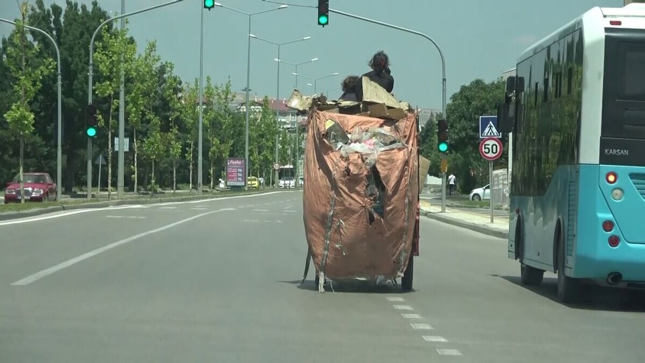 Akan Trafikte Korku Dolu Anlar!