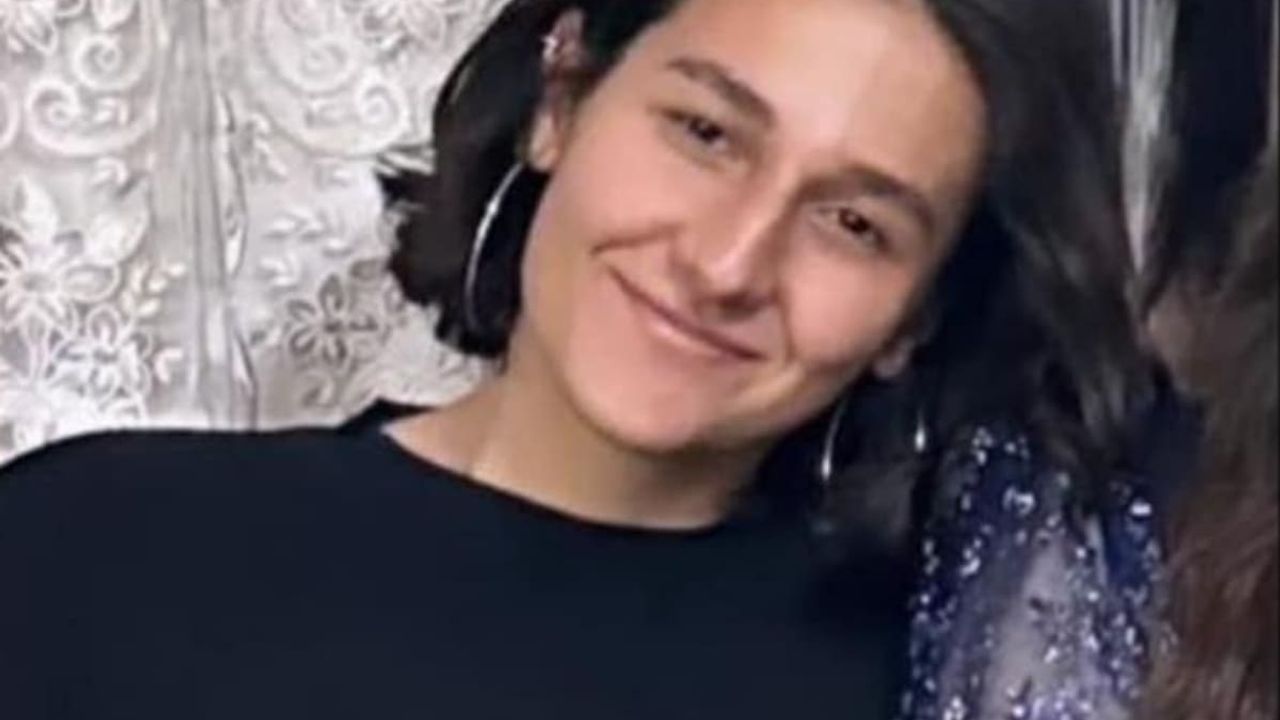 Genç Kızın Ölümü İlçeyi Yasa Boğdu!