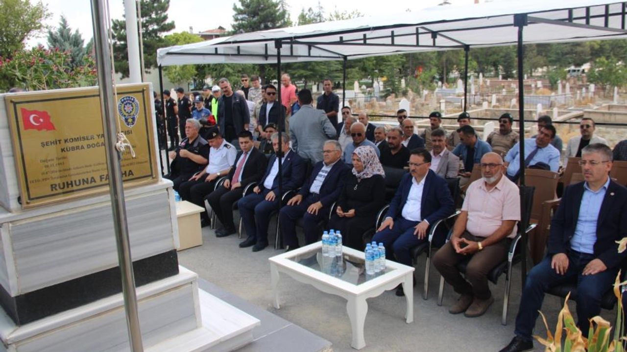 Kayseri Valisi Gökmen Çiçek Darbecilere Seslendi: Hainler Hiç Unutmasınlar...