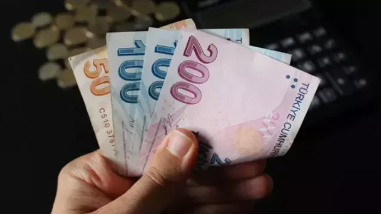 Emekli Maaşına Zam Kararı!