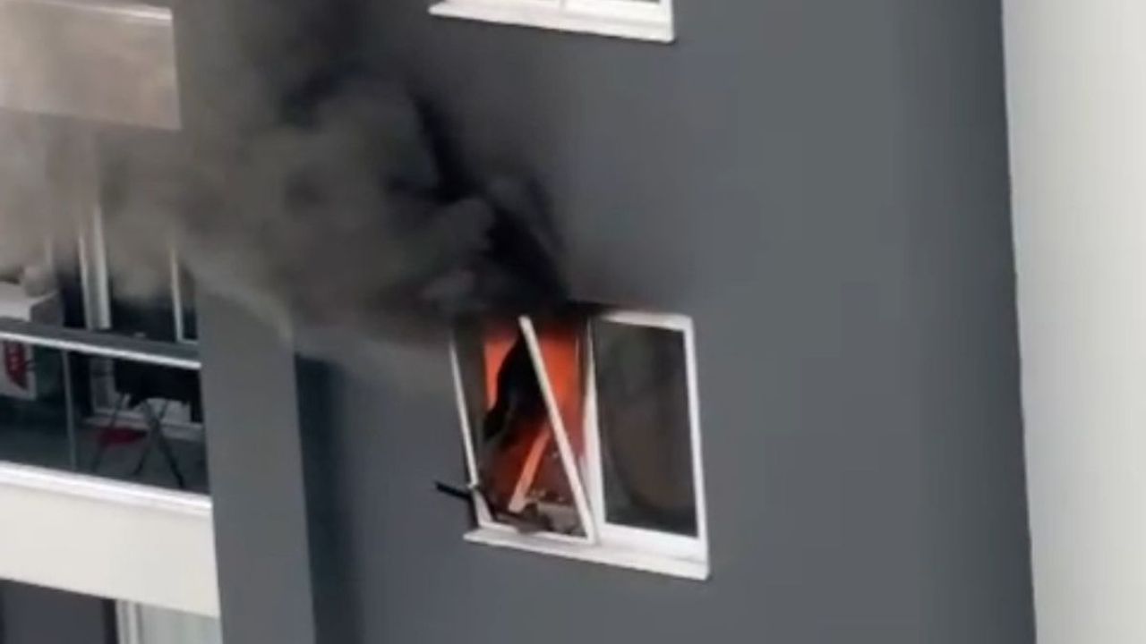Mahalleliye Endişe Saçan Yangın!