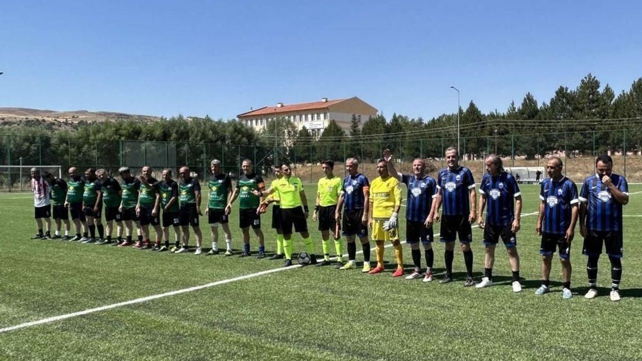 Özvatan Futbola Doydu!