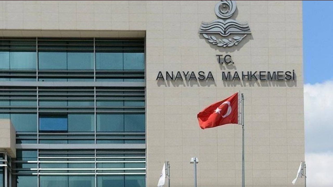 Flaş Karar! O Parti Kapatıldı