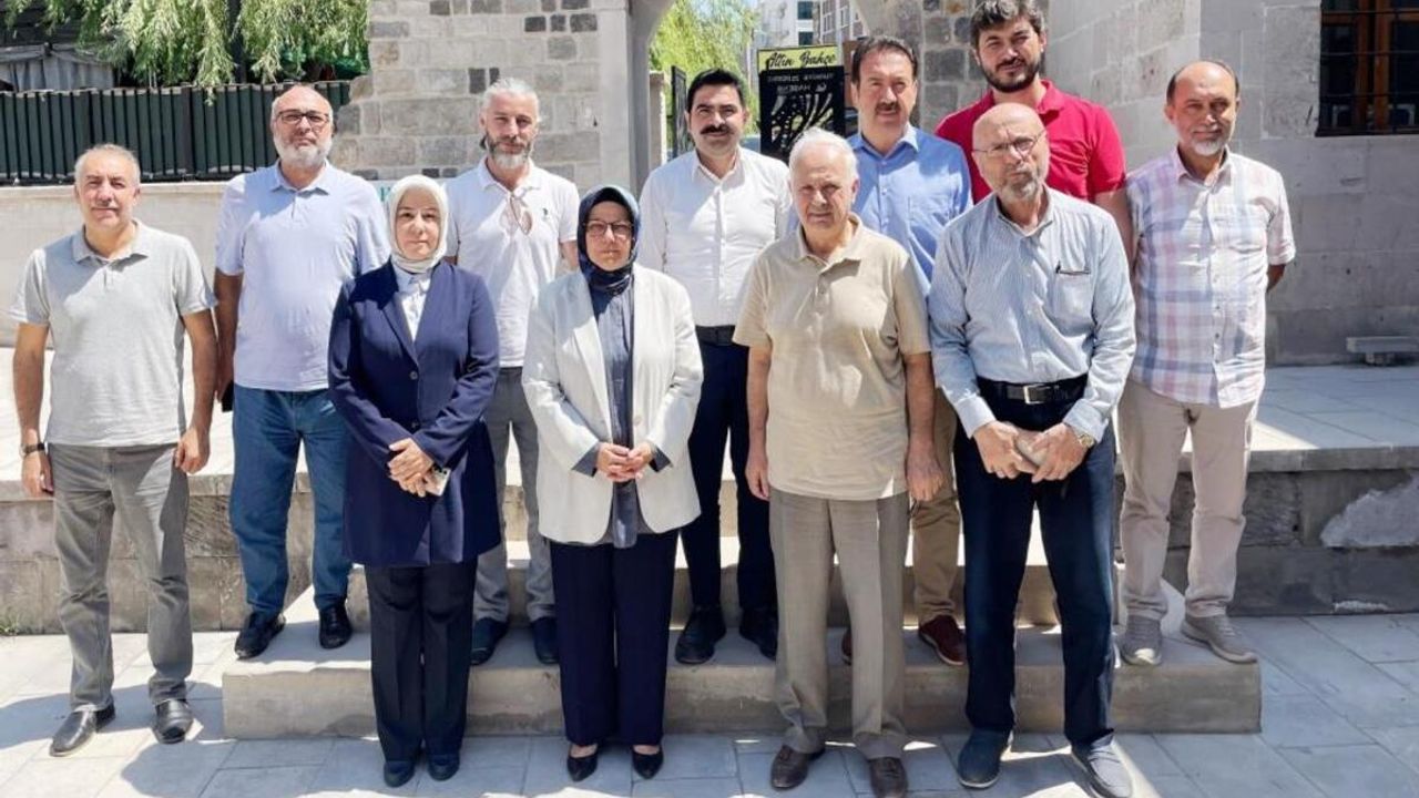 Milletvekili Ayşe Böhürler'den Önemli Toplantı!