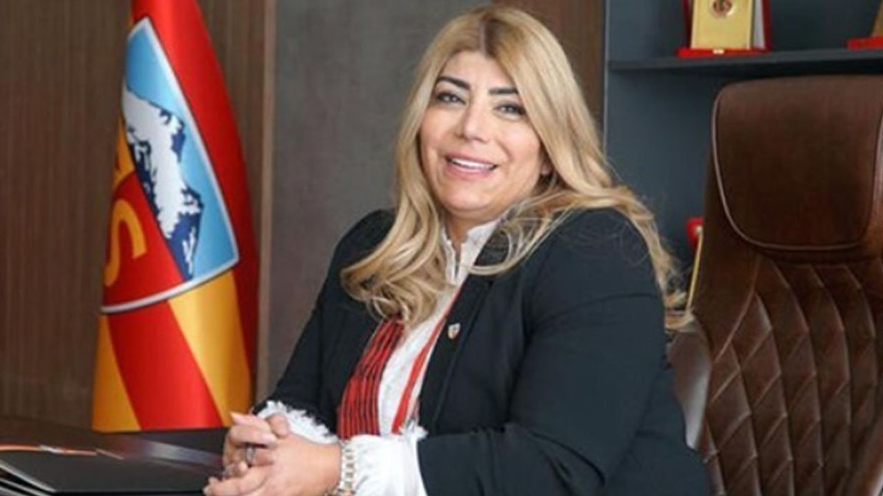 Kayserispor Eski Başkanı Berna Gözbaşı: Belgeleri Görelim Beyler