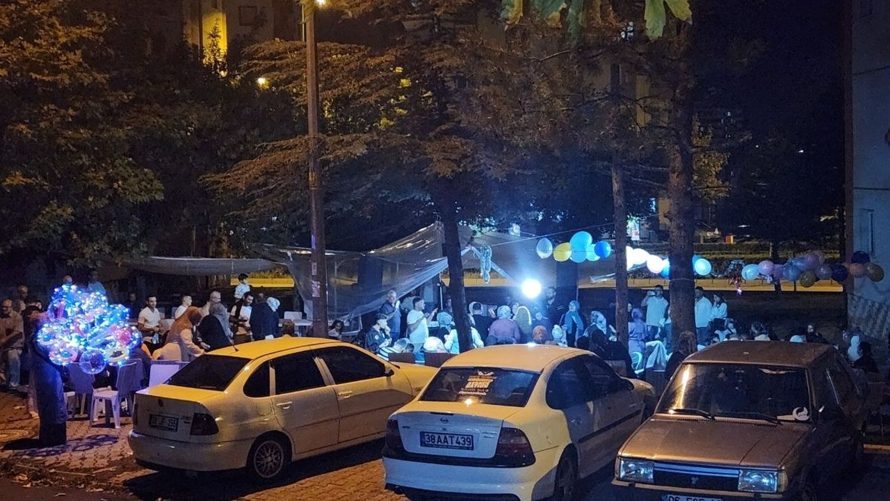 Kayseri'nin Geleneksel Mahalle Düğünleri!
