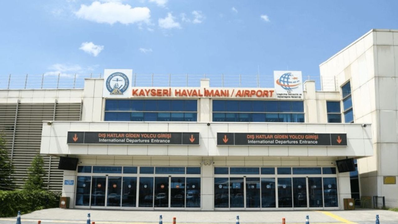 Kayseri'ye Büyük Müjde! Eski Havalimanı Bakın Ne Olacak?
