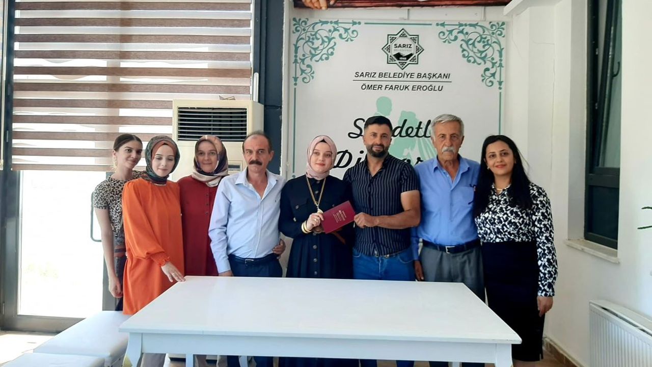İYİ Partili Başkanın Mutlu Günü!
