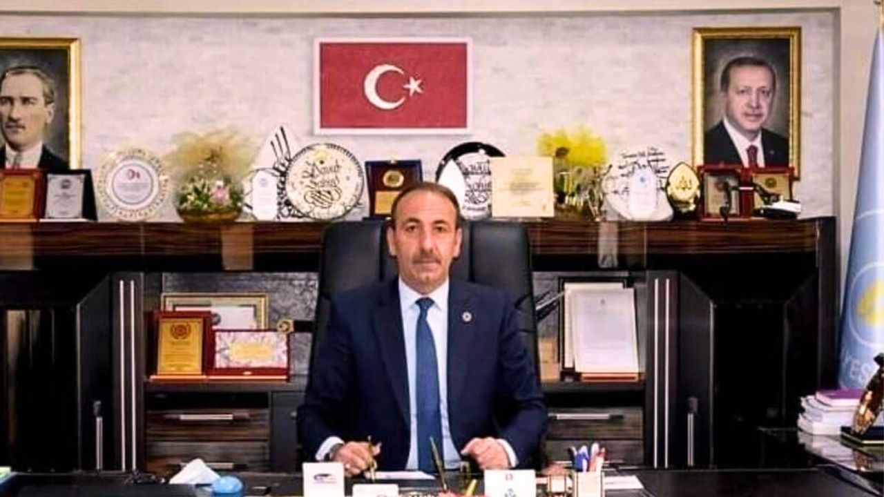 Kayserili Eski Başkan ‘Dayanamıyorum’ Demişti, Bugün de: Dostlarım, Hakkınızı Helal Edin!