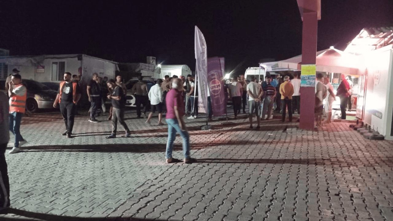 Esnafların Bıçaklı Kavgasında Kan Döküldü!