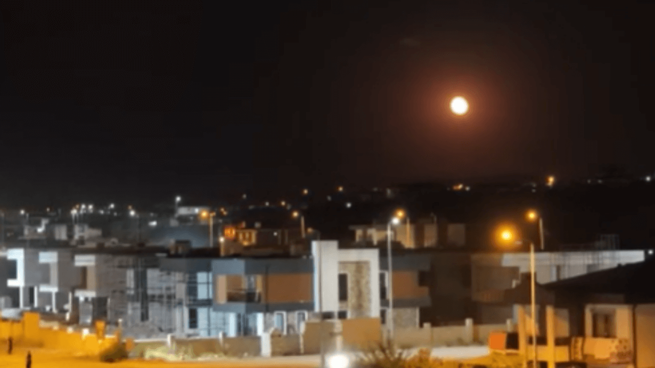 Kayseri’de Gece Yarısı Gökyüzündeki Görüntü Merak Uyandırdı!