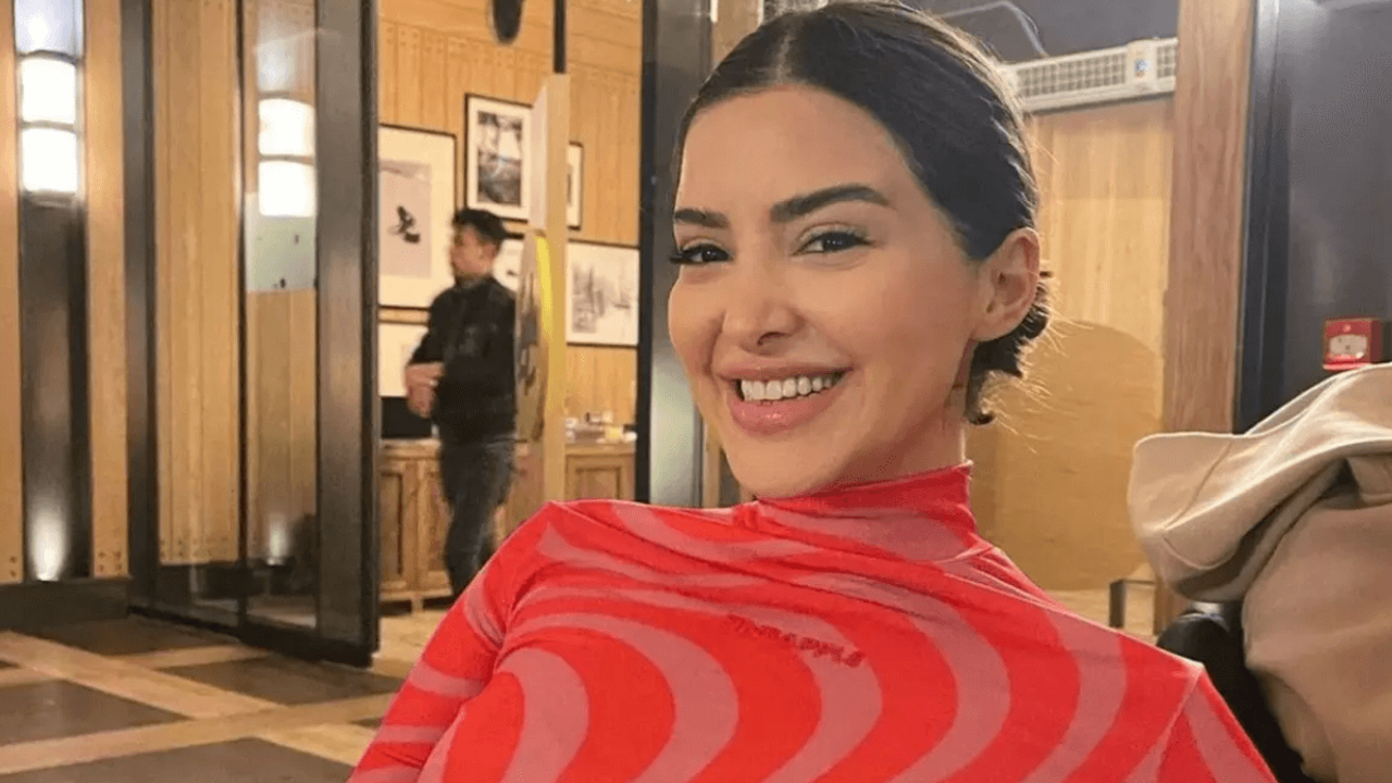 Kendisinden 7 Yaş Küçük Futbolcuyla Ayrıldı! Hamlesi Çok Şaşırttı!