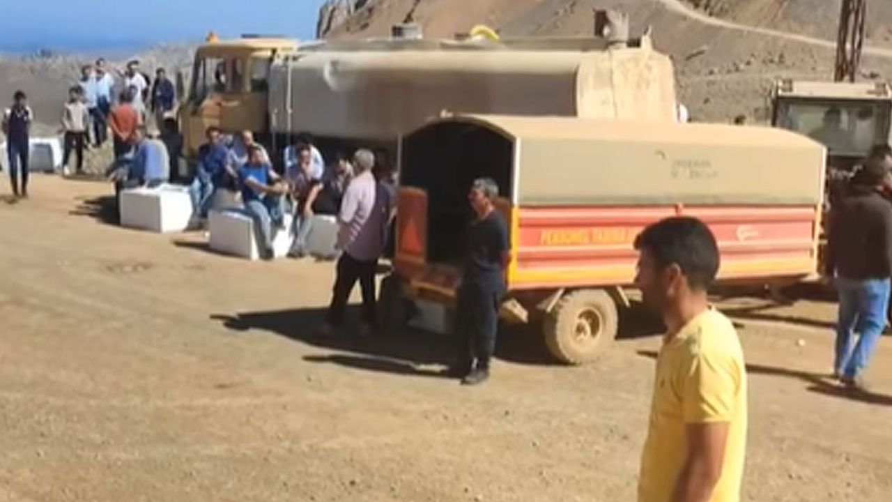 Kayseri Maden Ocağı’nda İsyan! Greve Başladılar!