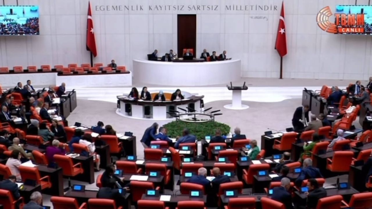 Meclis’te Sandalye Sayısı Değişti! Kaç Milletvekili Oldu?