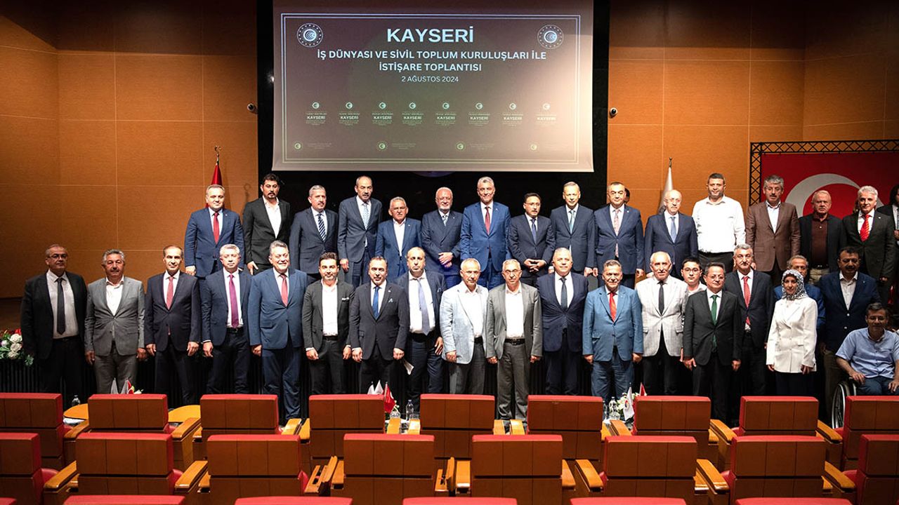 'Kayseri, Büyükşehirlerin Konforunu Yaşatan Bir Şehirdir'