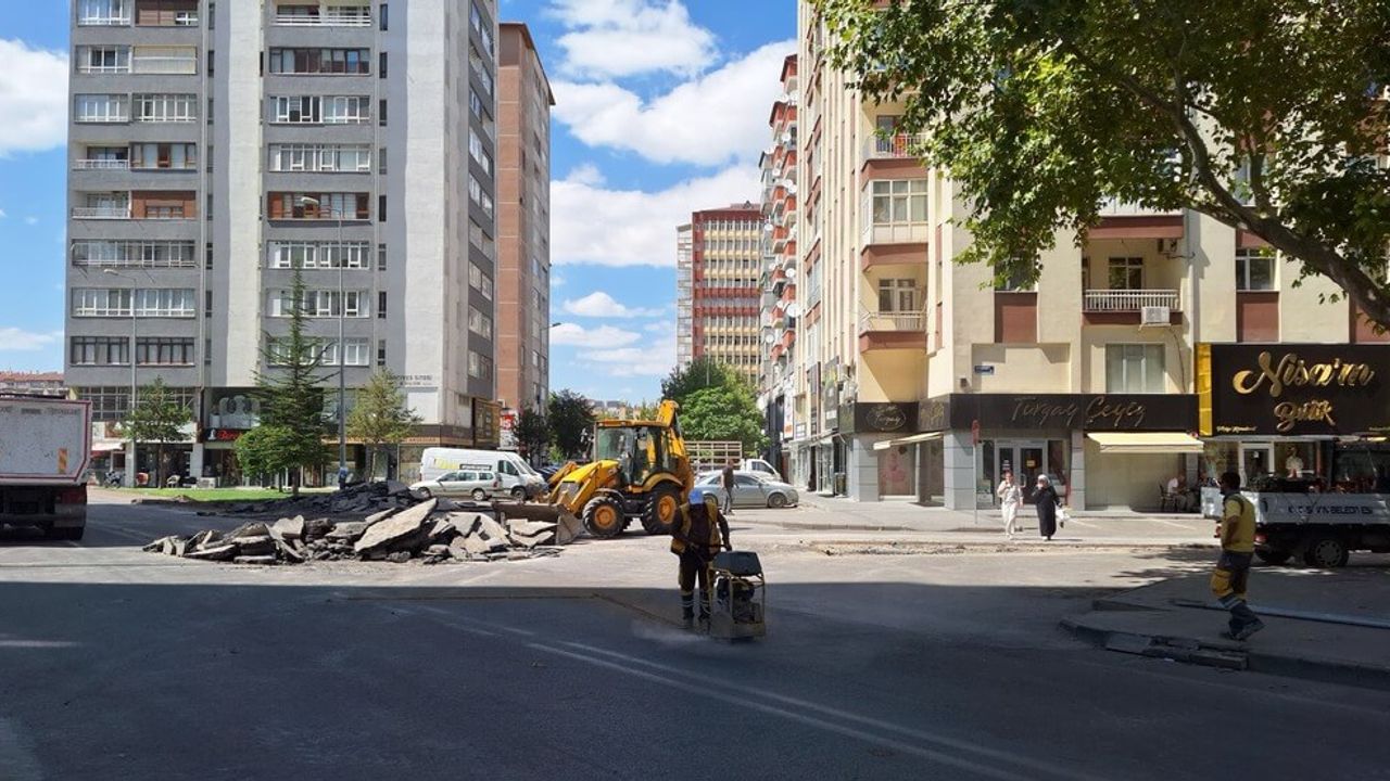 Sürücüler Dikkat! Kayseri’nin O Caddesinde Kavşak Çalışması!