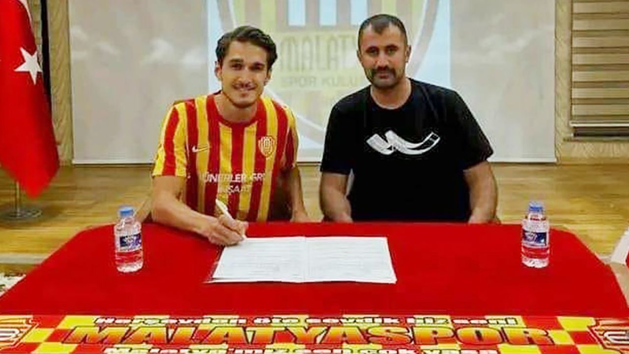Amatör'de Transfer Tescil Dönemi Başladı! İmzalar Bir Bir Atılıyor