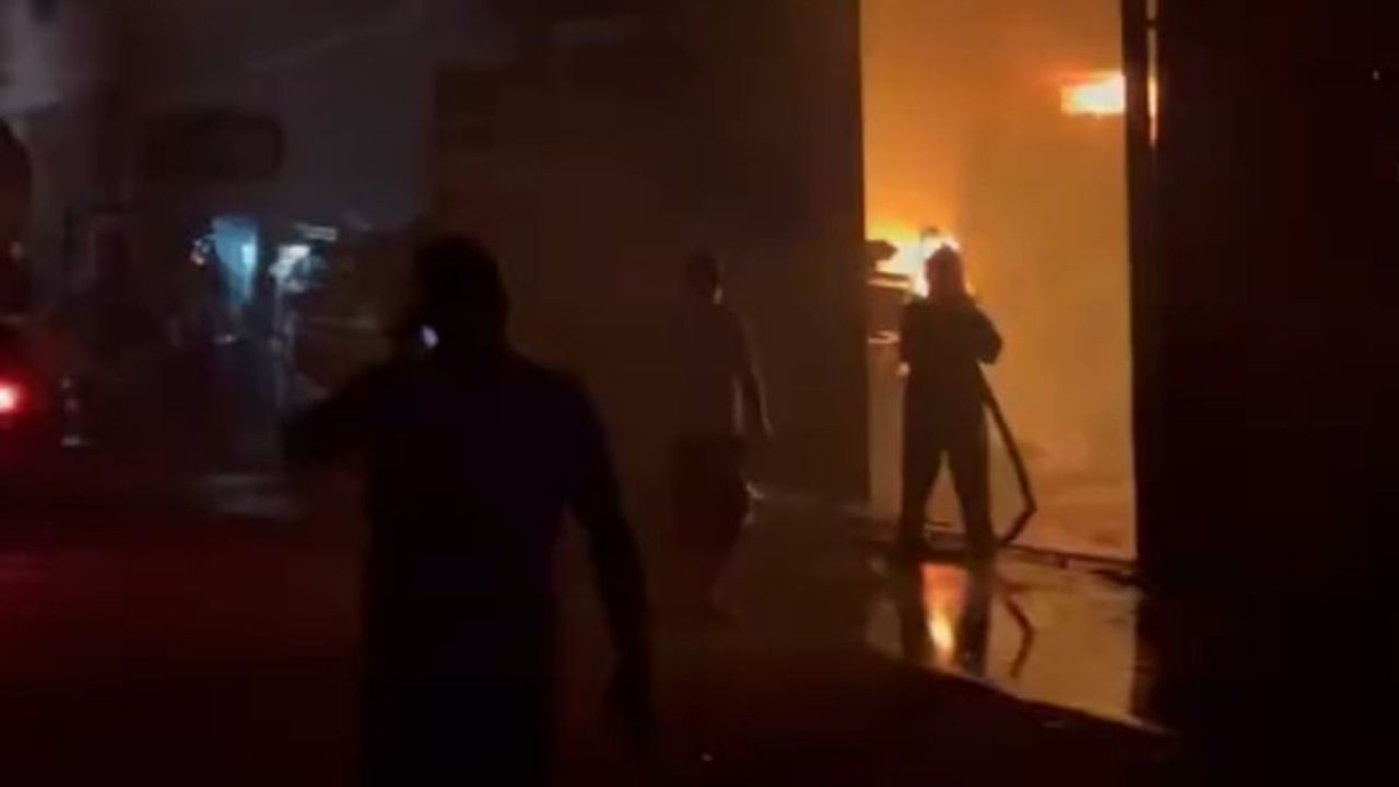Tam Altı İş Yerinde Yangın Çıktı! Kullanılamaz Hale Geldi!