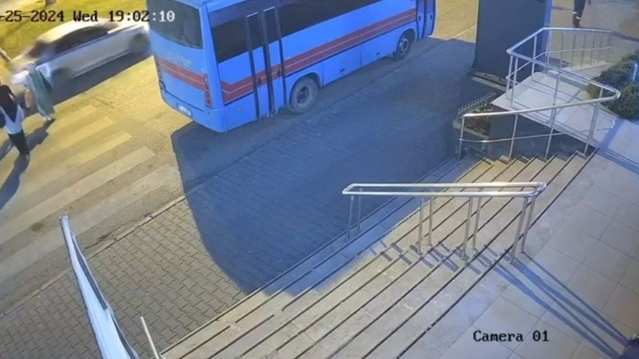 Uyarısına Rağmen Durmayan Aracın Altında Can Verdi!