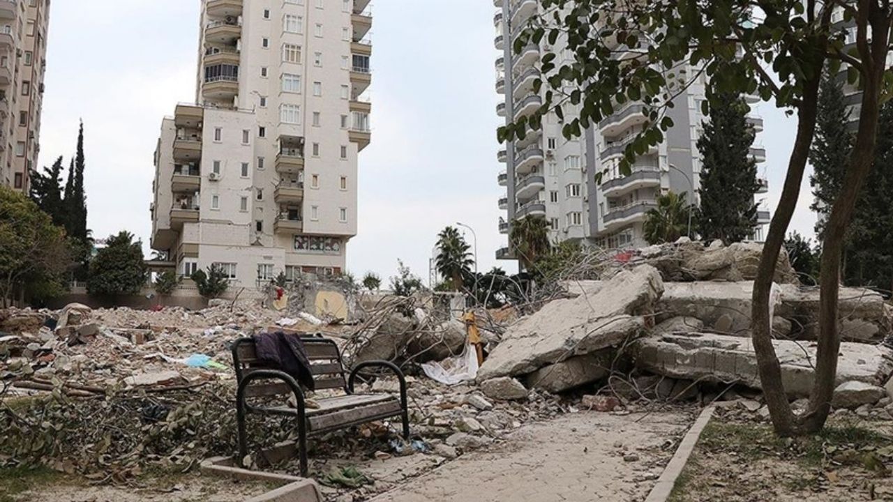 Asrın felaketinde birçok ölüme sebep olan müteahhit öyle bir ceza yedi ki!