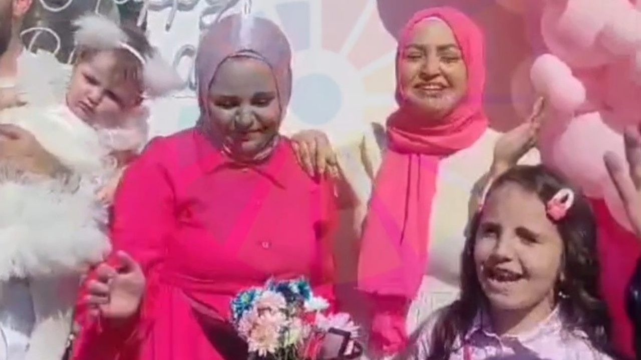Kayseri'de  Kutlama ! SMA Hastası Küçük Kız Tedavi Olacak!