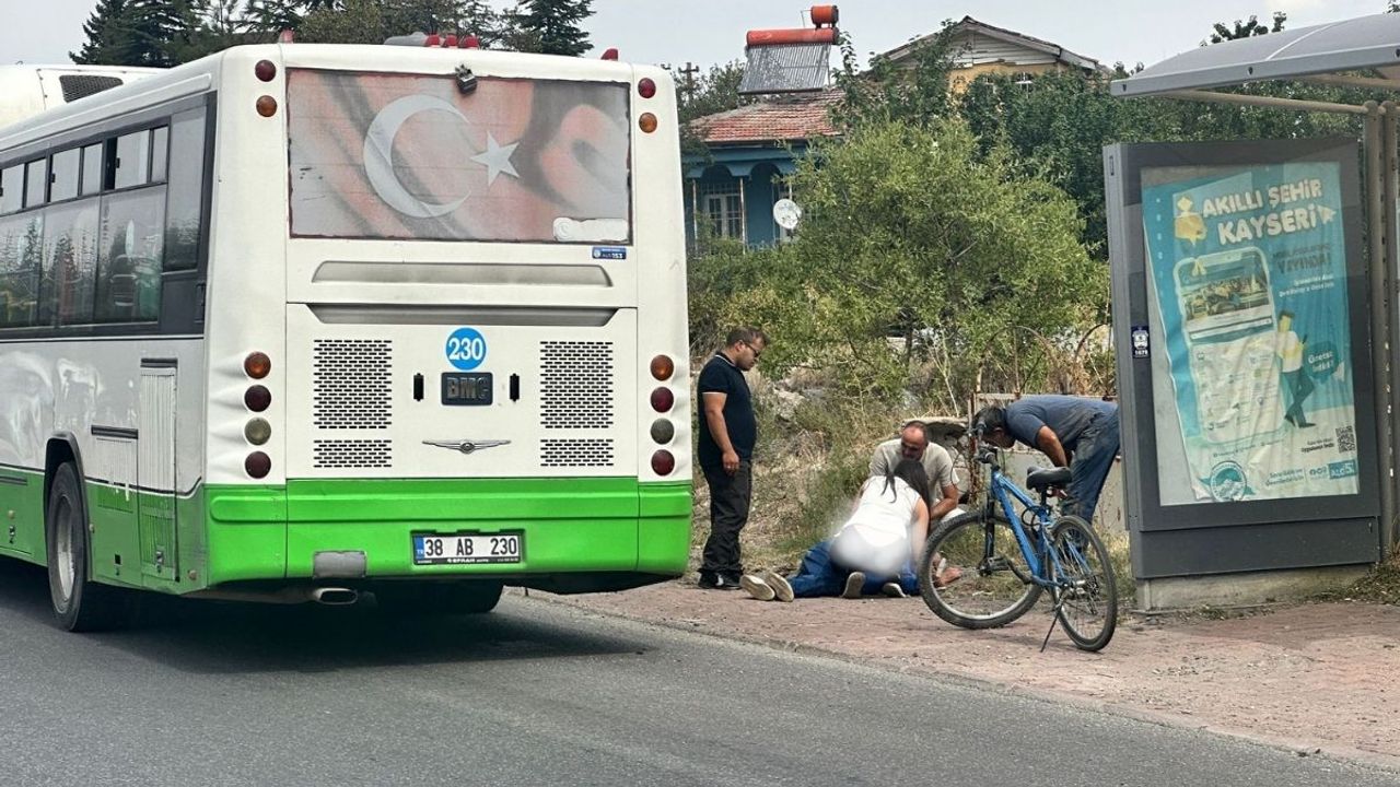 Kayseri'de Yaşlı Amca Yere Yığıldı!