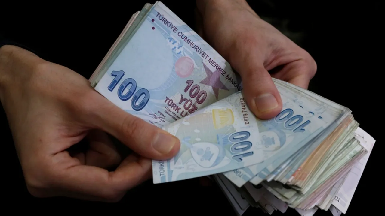 Hükümetin ne vereceği açıklandı! Milyonlara yeni asgari ücret