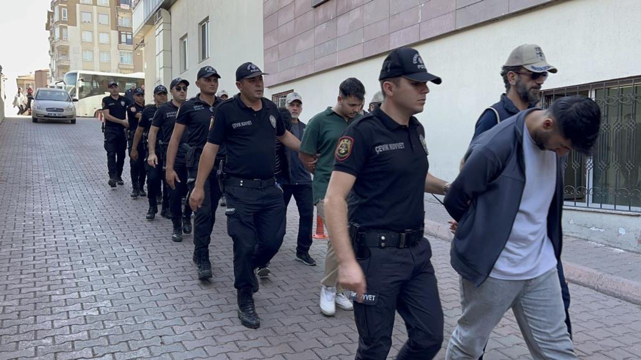 Kayseri Merkezli Yasa Dışı Bahis Operasyonunda 19 Kişi Tutuklandı!