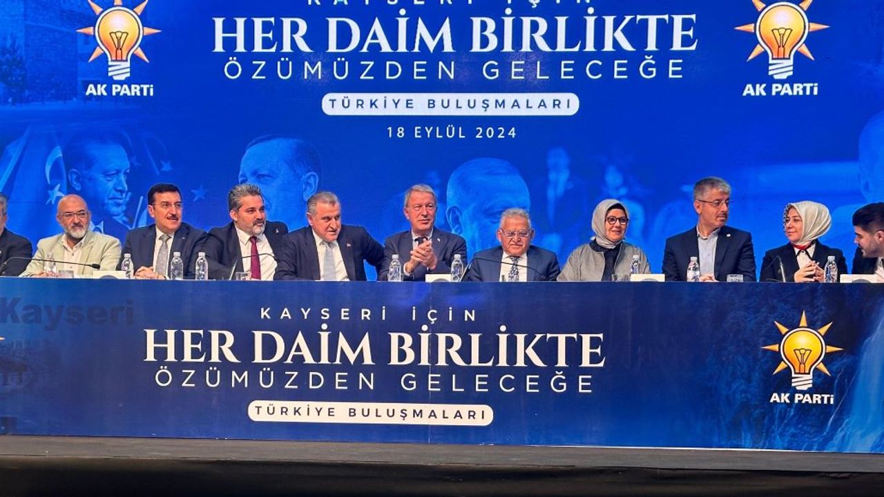 Akar Tartışma Yaratan Sözlerini Bir Kez Daha Tekrarladı: Allah Korkusu ve Kuldan Utanma…