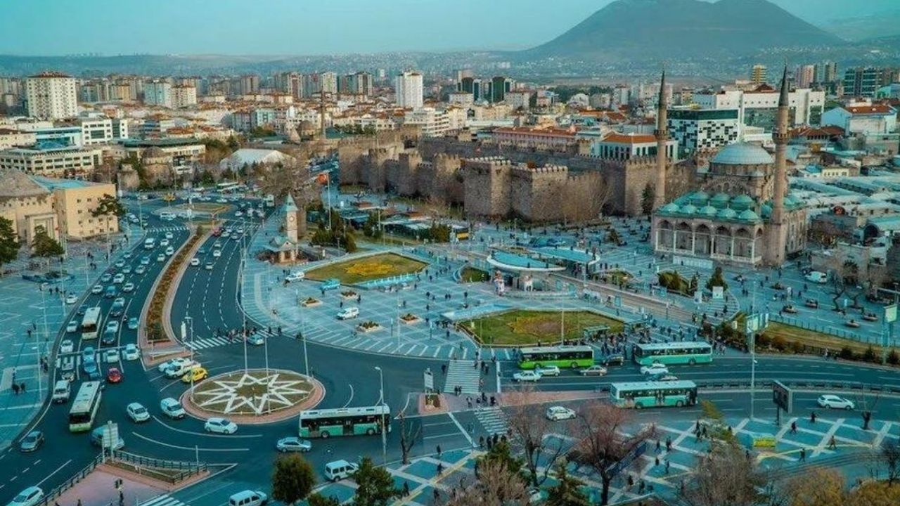 Birçok Şehirden Kayseri'ye Geldiler!