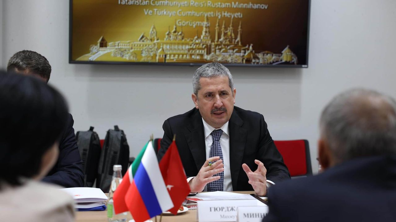 Kayserili Gürcan Tataristan'a Bakın Ne İçin Gitti